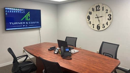 Chartered accountant Westford – Turner & Costa P.C.