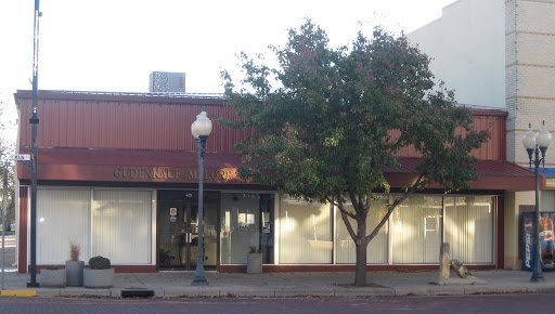 Accountant Russell – Gudenkauf & Malone