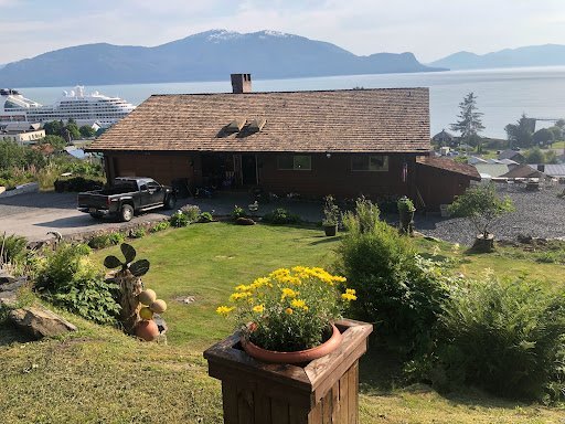 Bookkeeping Service Wrangell – Mt Dewey Sunset Bed & View